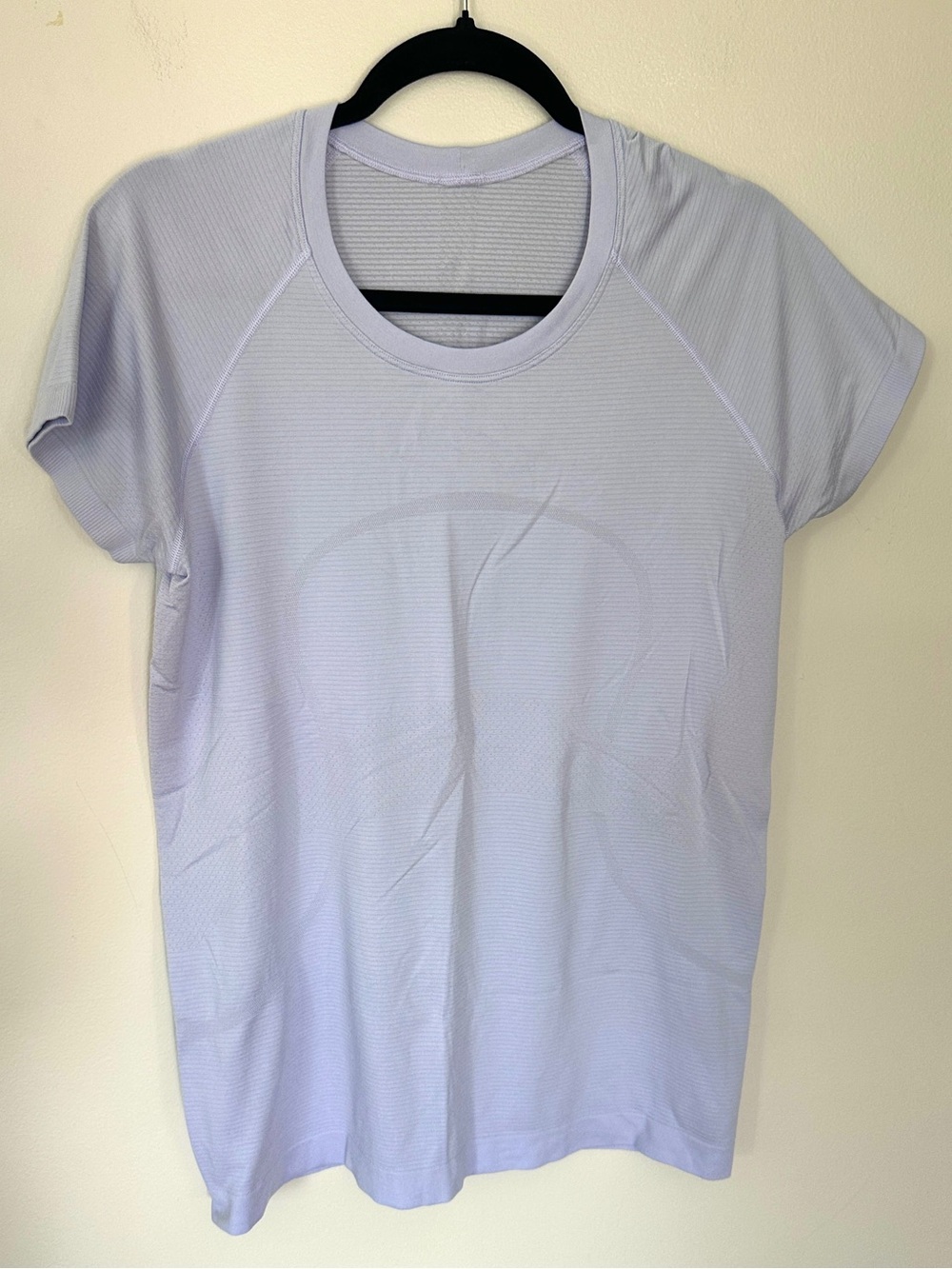 Lululemon Swiftly Hip short sleeve shirt Lavender Frost size 12